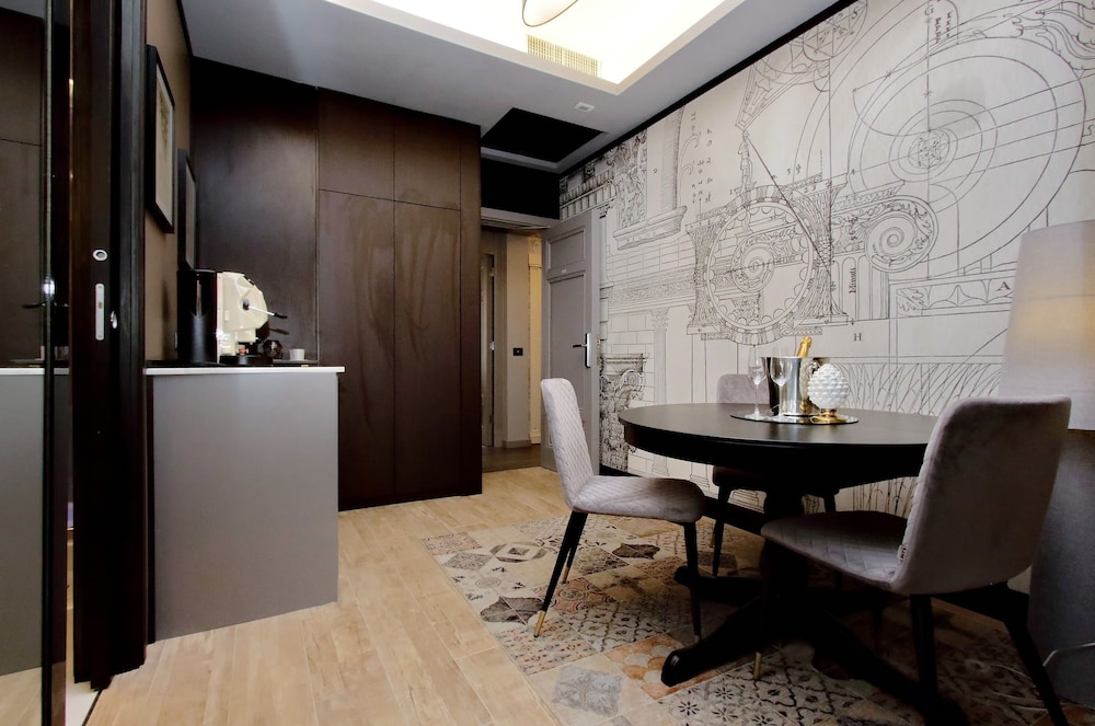 Helmirage Piazza Di Spagna Suite 37/50
