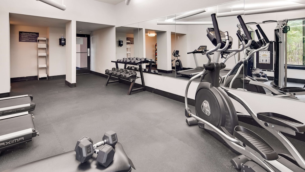 Best Western Plus Augusta North Inn & Suites 22/35