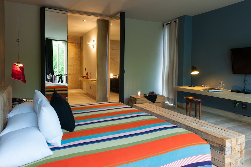 Bo Hotel 11/62