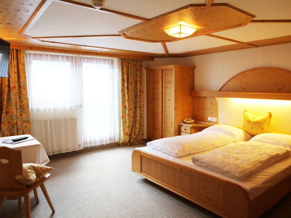 Madseiterhof Hotel 8/47