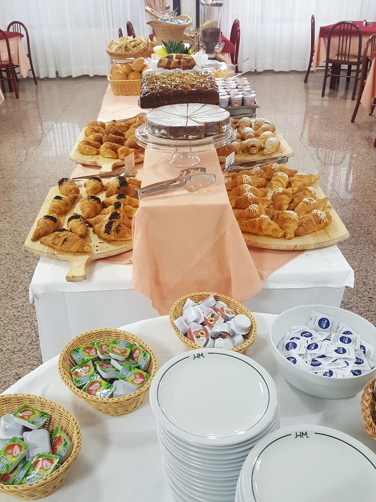 Hotel Mediterraneo 43/56