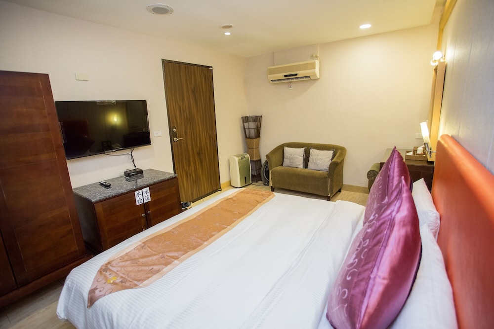 Mei Jia Mei Hotel 15/50