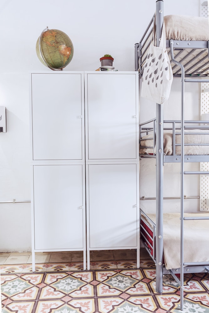 Granny's Inn - Hostel 30/50