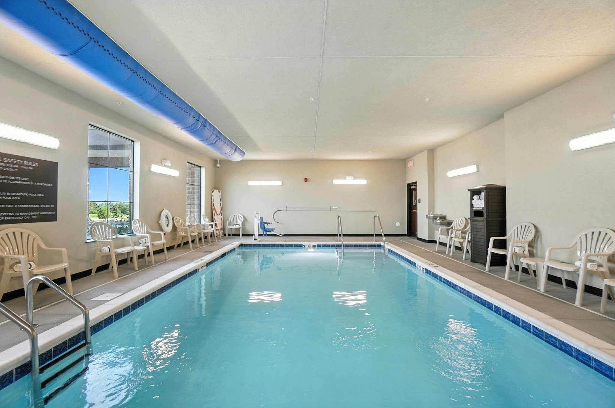 Cobblestone Hotel & Suites-Bellefontaine 18/50