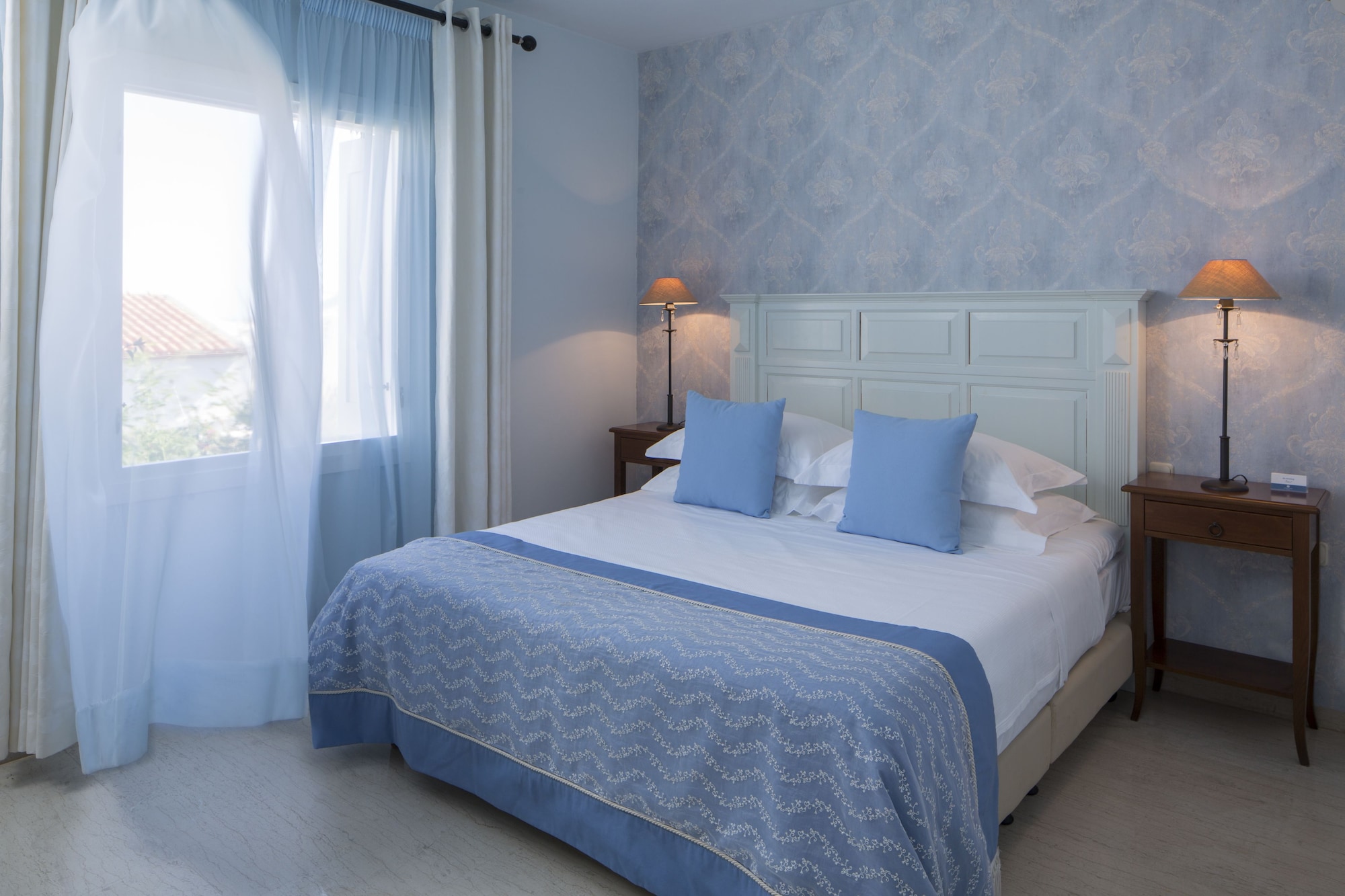 2 Bedrooms, Pool, Villa, King and Twin Beds, Sea View