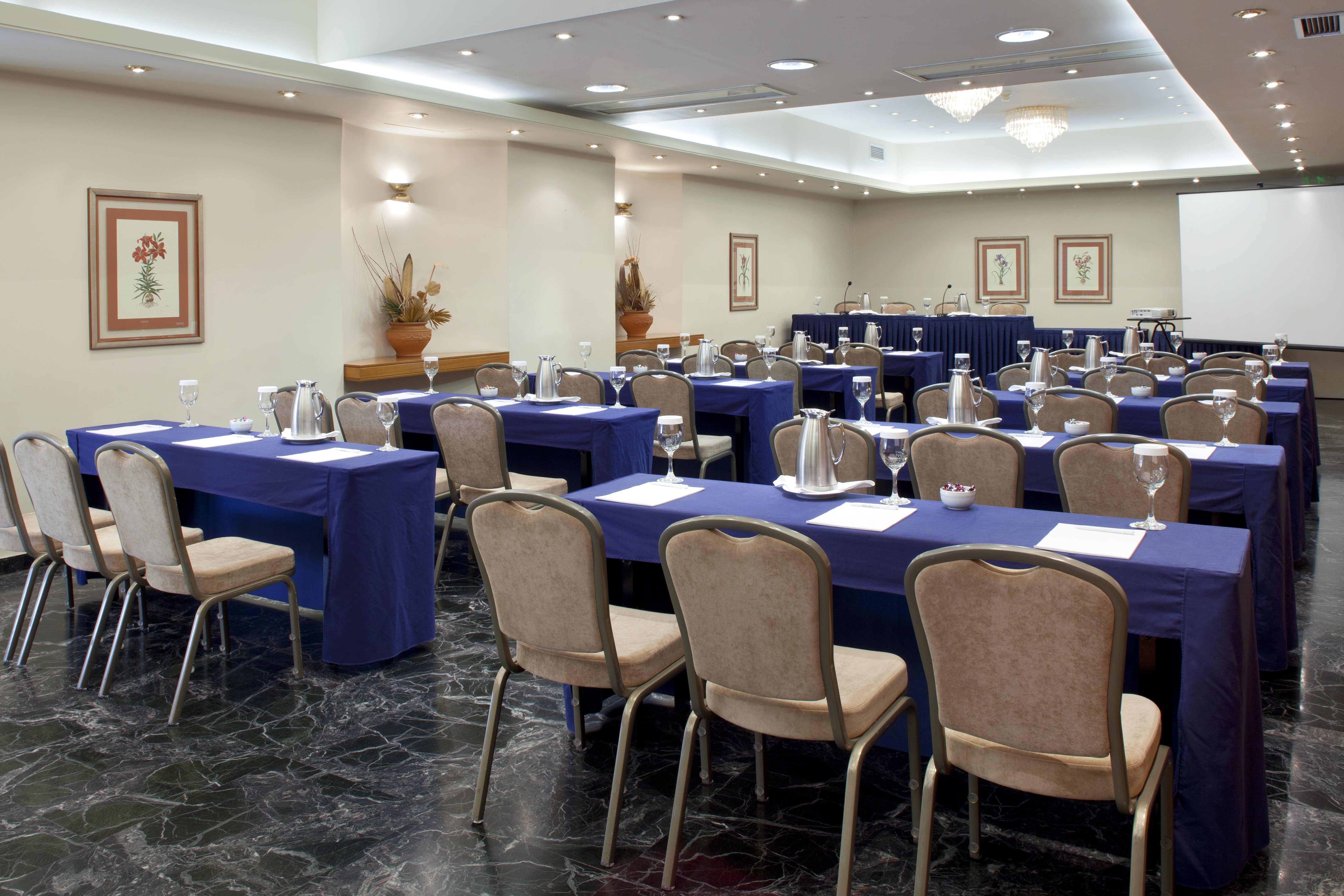 Holiday Inn Thessaloniki 63/72