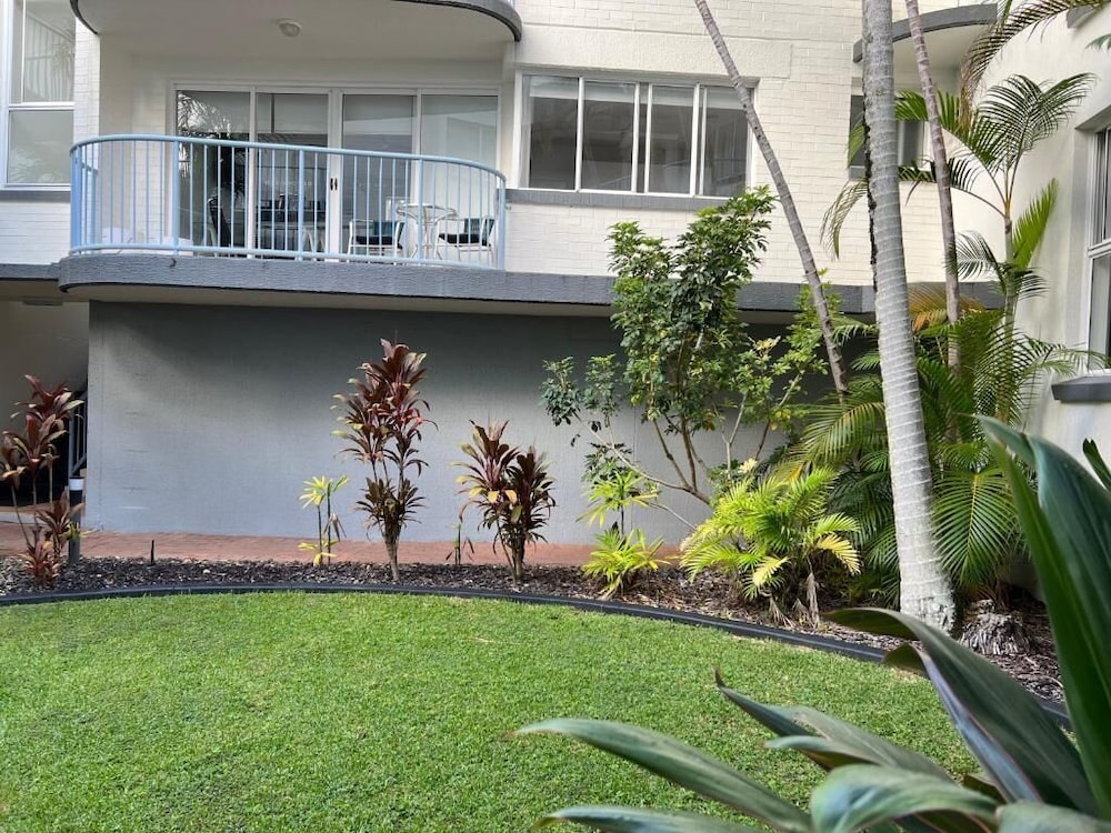Beachside Mooloolaba 57/59