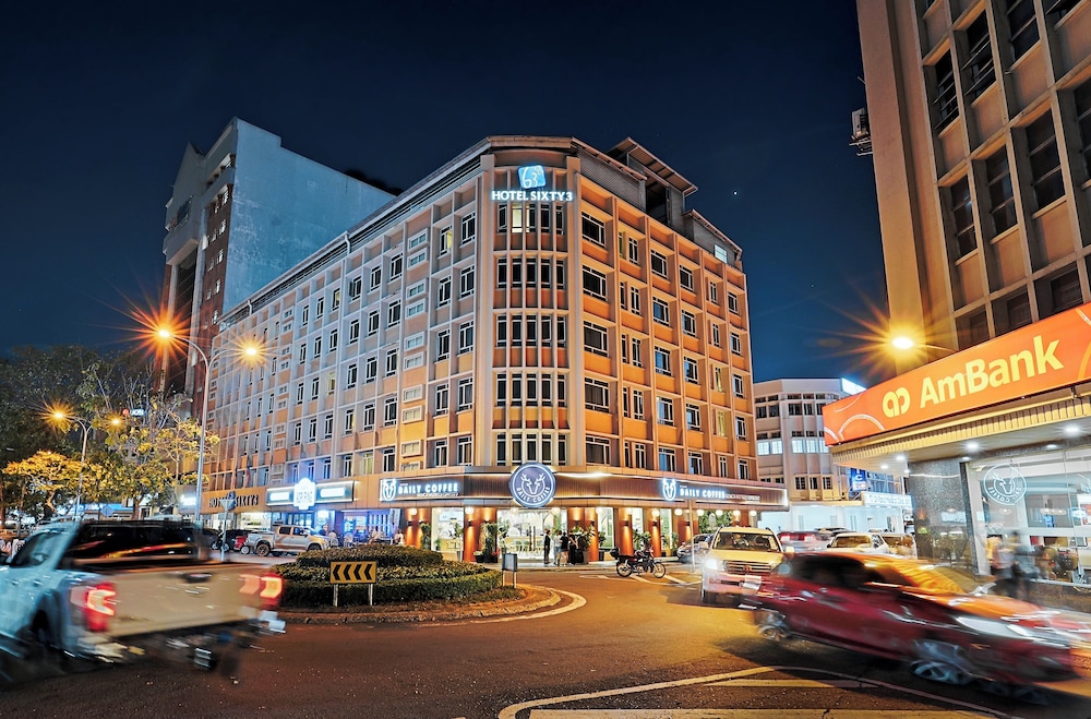 Hotel Sixty3 47/52