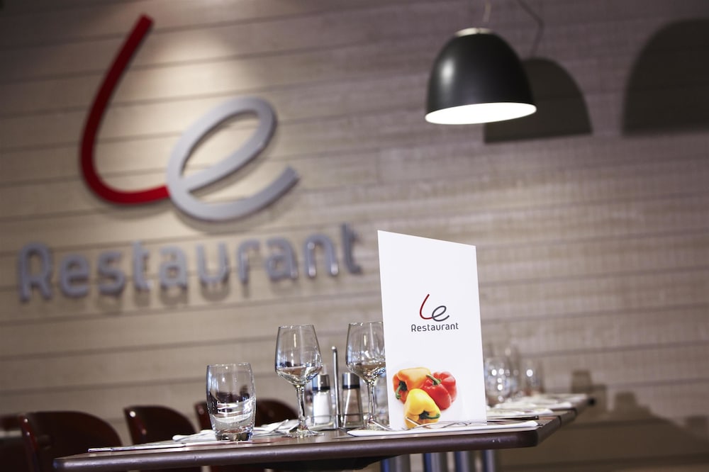 restaurant-cafeteria