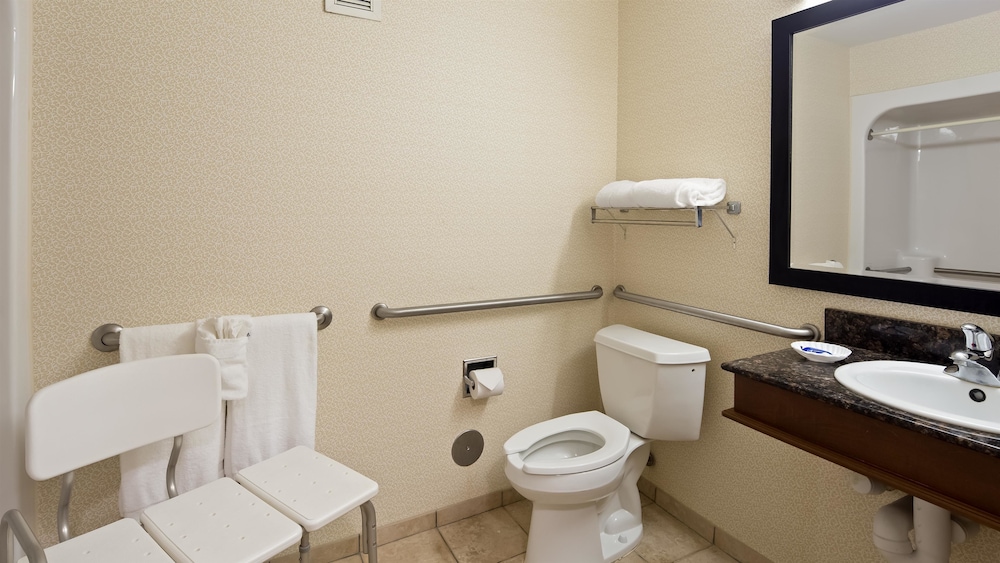 Best Western Plus Inn at Hunt Ridge 11/36