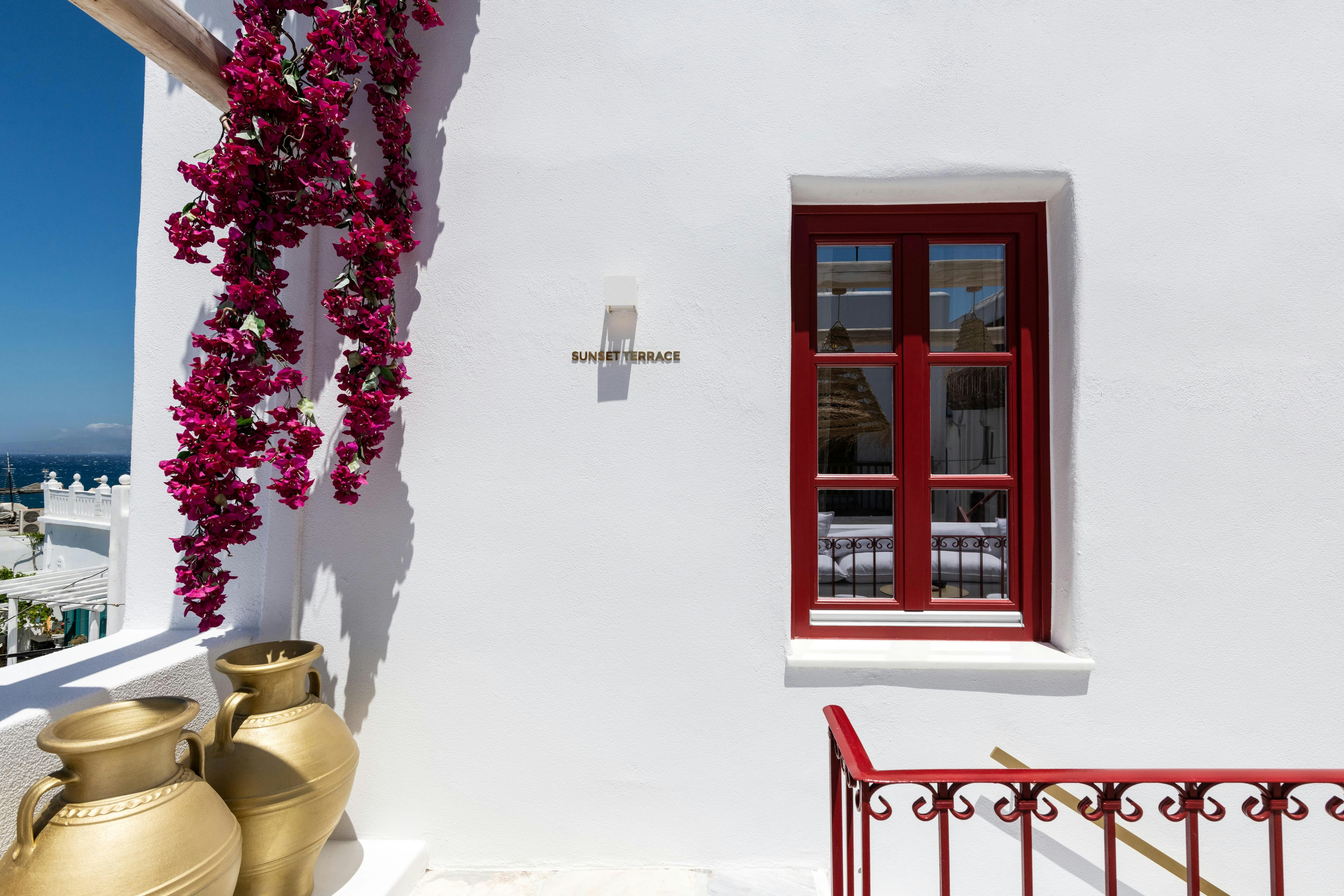 The TownHouse Mykonos - Adults Only 15/80