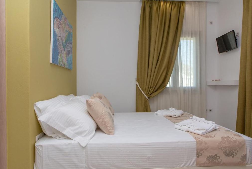 3 Bedrooms, Yellow, Villa, Sea View, Private Pool