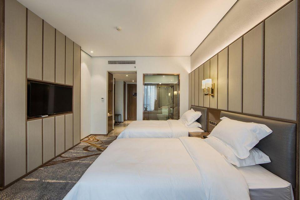 Executive, Twin Beds