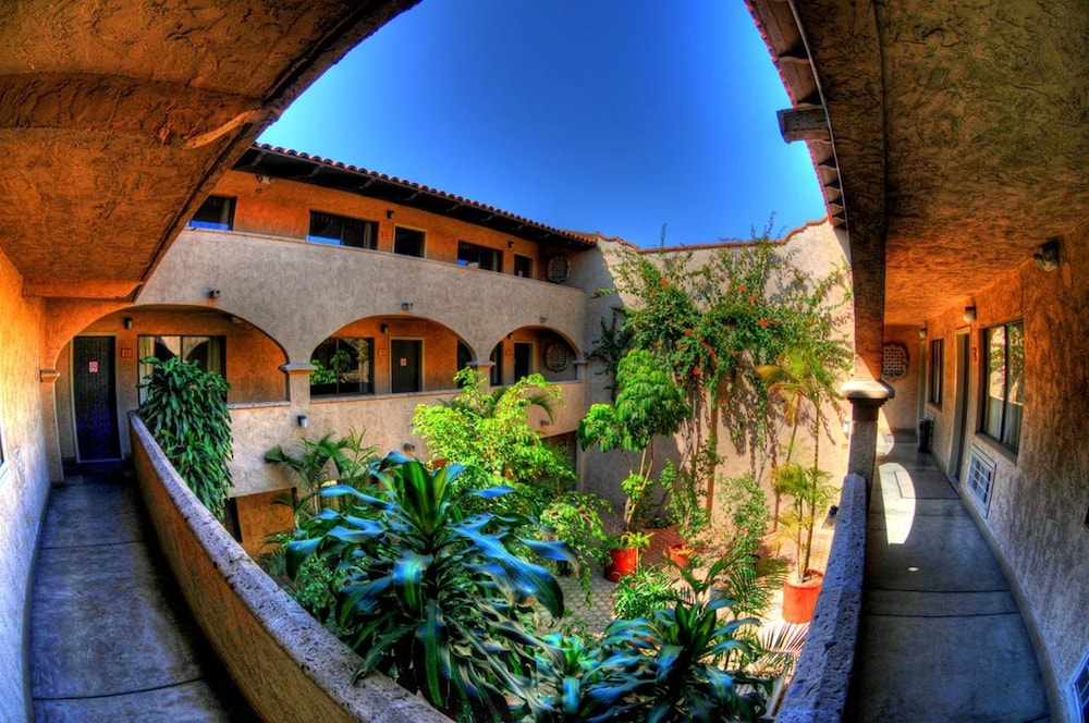 La Villa de Zaragoza 4/61