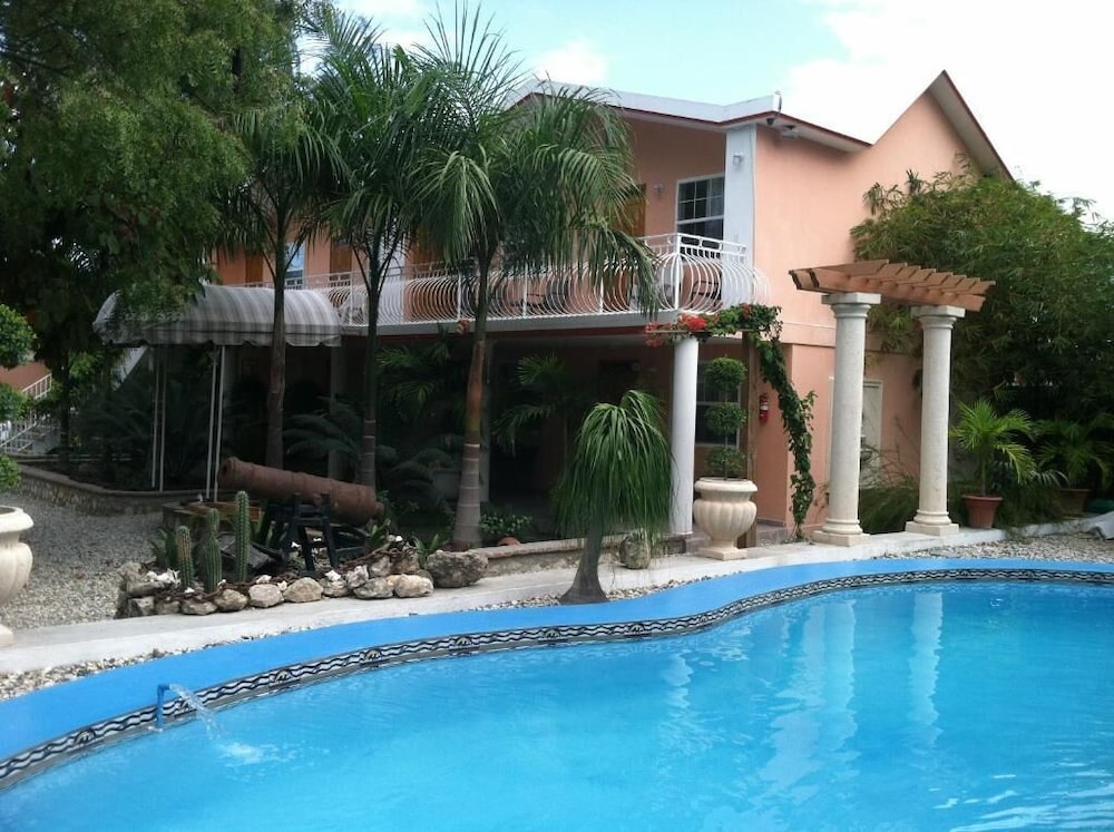 Palm Inn hotel 5/33