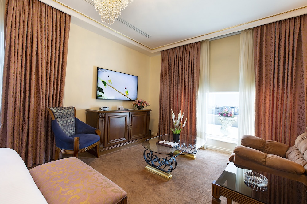 Amman International Hotel 24/45