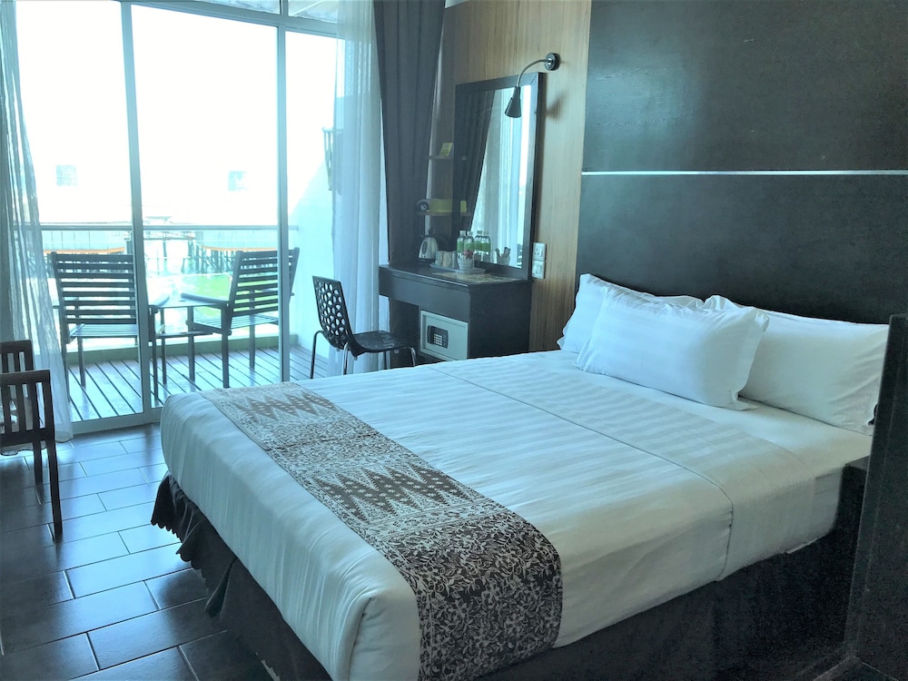 Sipadan Inn 2 9/50