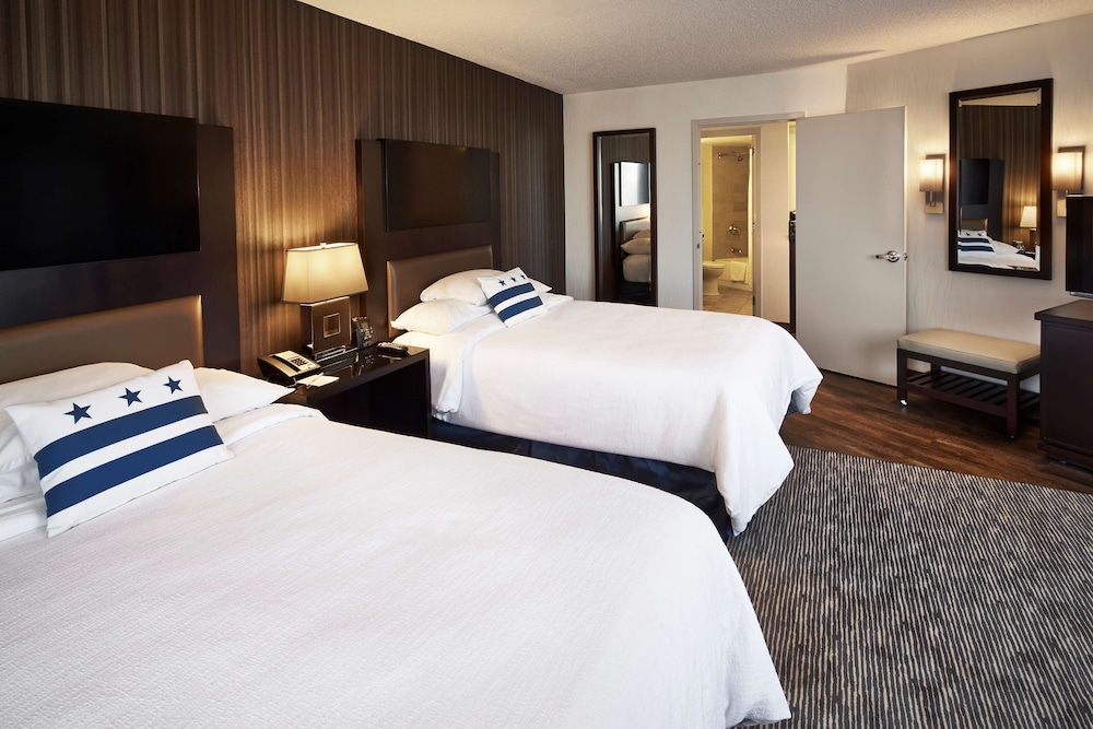 Embassy Suites By Hilton Washington Dc Chevy Chase Pavilion 22/80