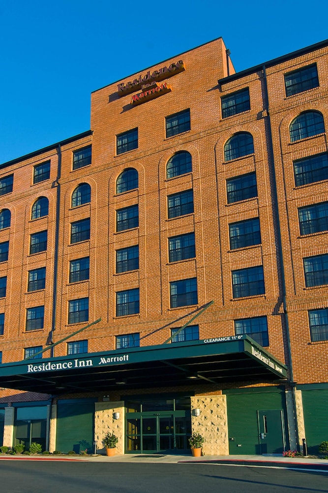 Residence Inn By Marriott Aberdeen At Ripken Stadium 1/47