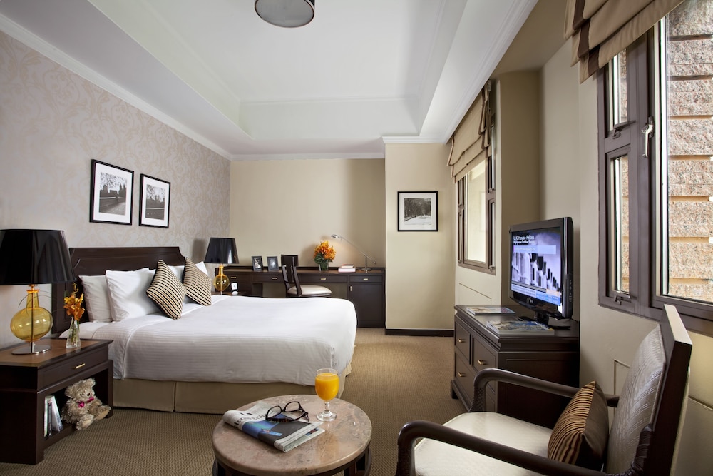 Orchard Parksuites 26/75