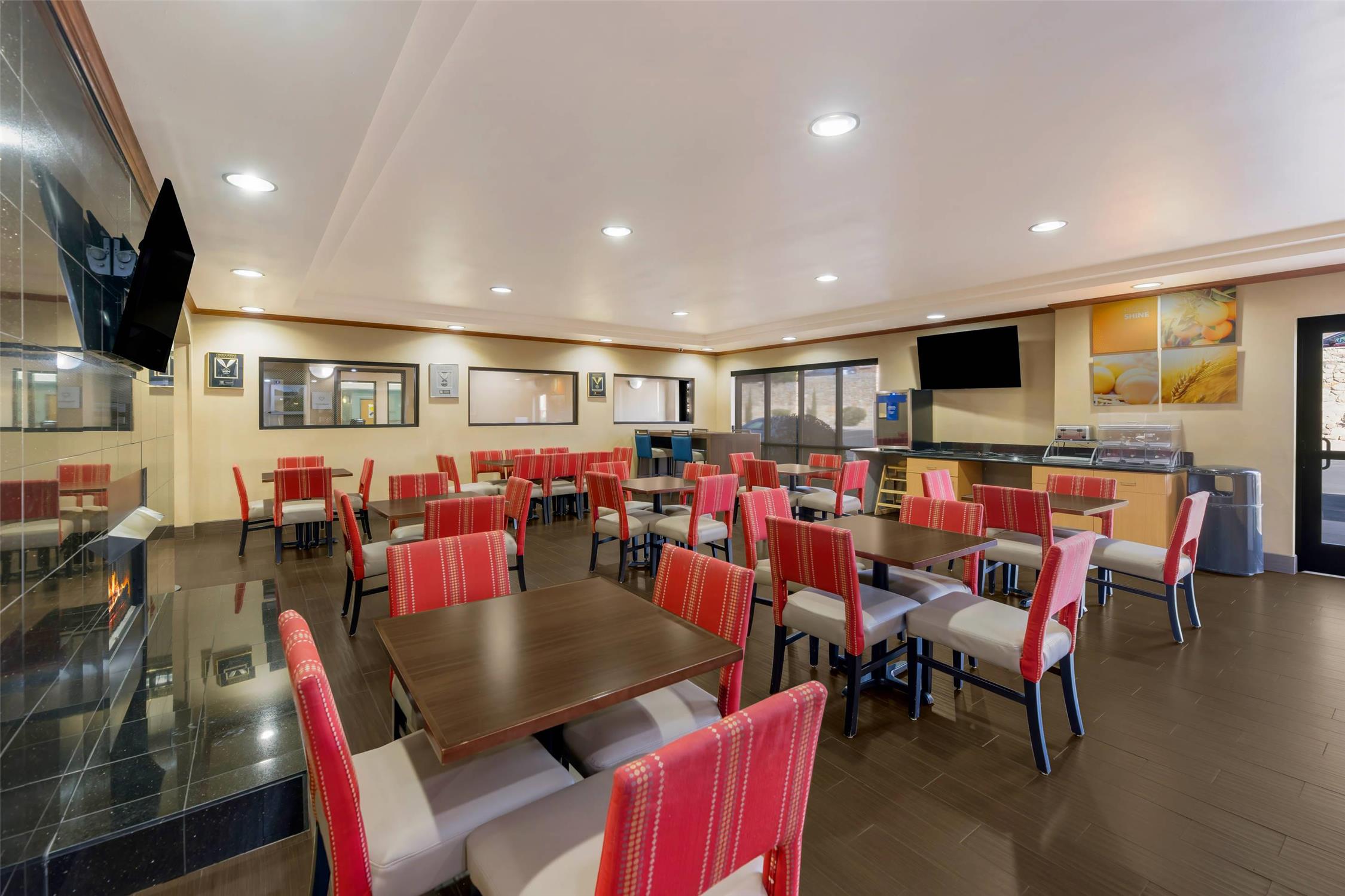 Comfort Suites El Paso West 37/49