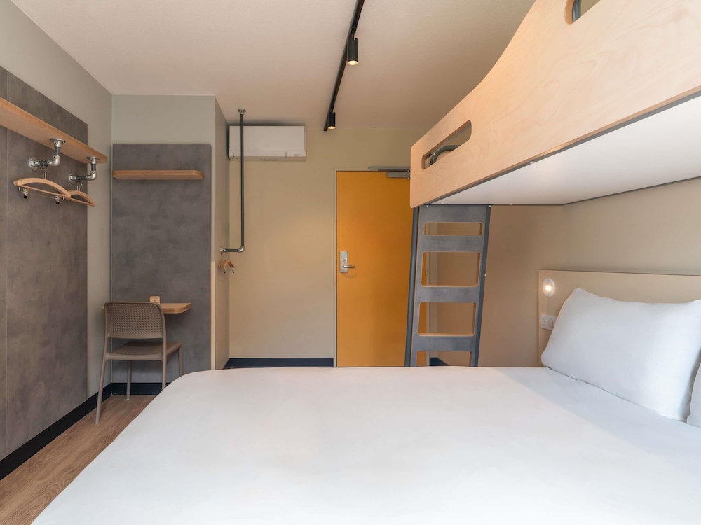 ibis budget Marne la Vallée Val d'Europe 18/58