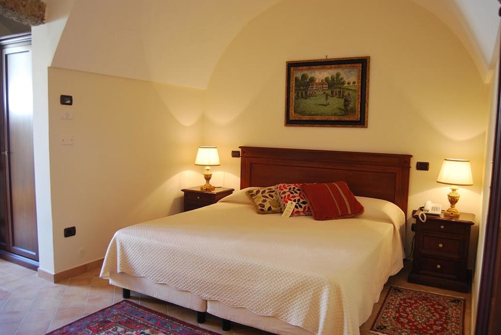 Superior, Family, 1 Single and 2 Queen Beds