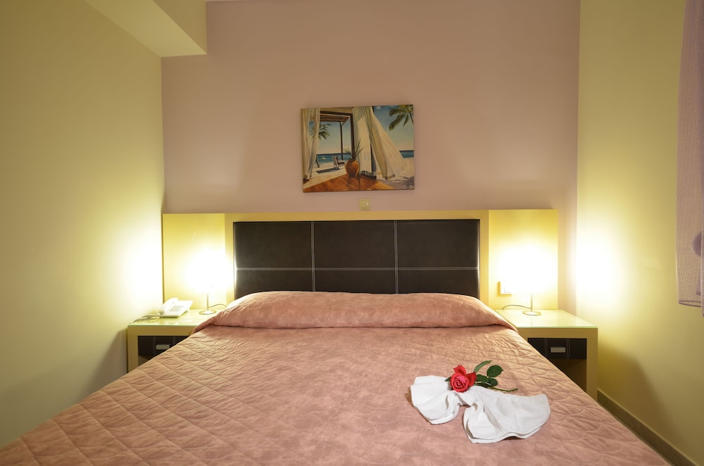 Emporios Bay Hotel 19/64
