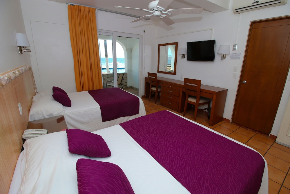 HOTEL MARBELLA 18/71
