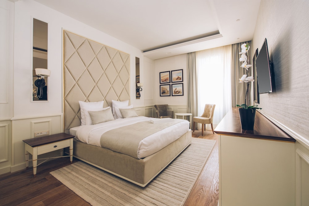 Kamelia, Deluxe, Double Bed