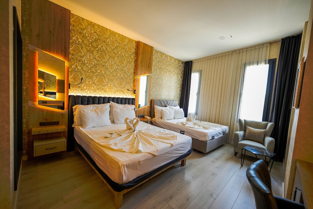 STANDARD, DOUBLE OR TWIN BED