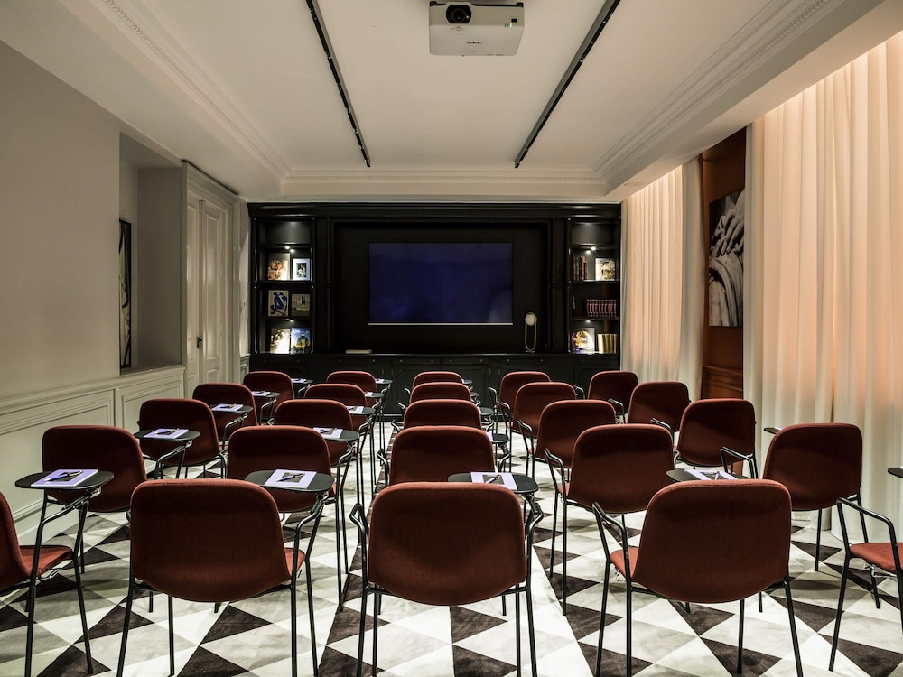 Sofitel Rome Villa Borghese Hotel 69/79