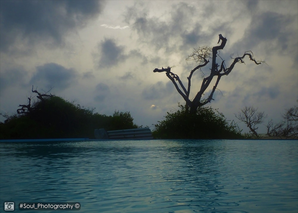Sands Kalpitiya By GLN 24/42