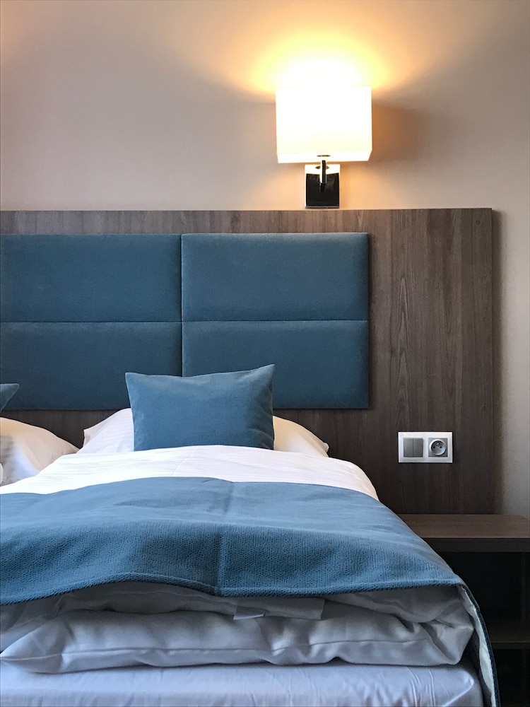 Hotel Sleep 22/70