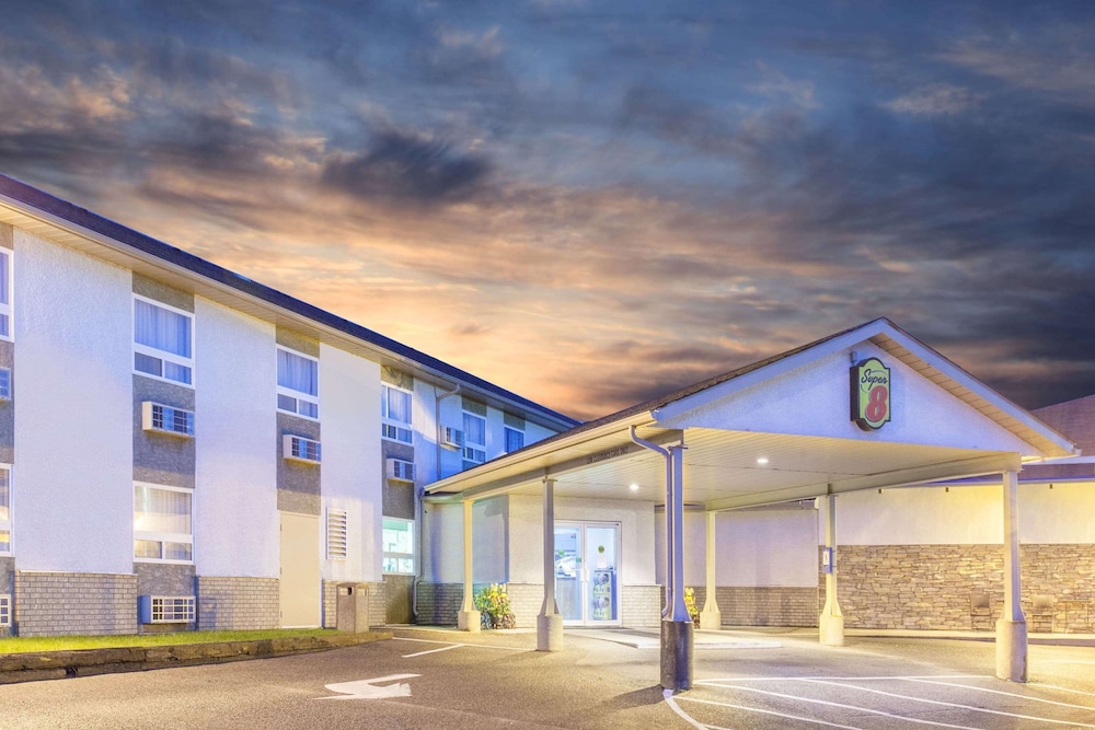 Super 8 By Wyndham Kenora 2/31