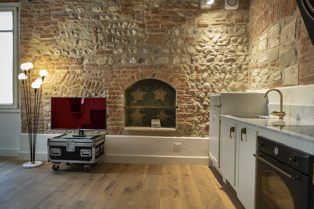Residenza Palazzo Brenzoni 41/46