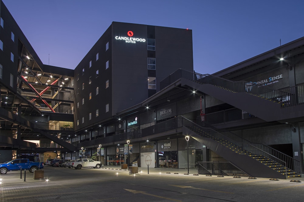 Candlewood Suites Guadalajara Galerias 2/49