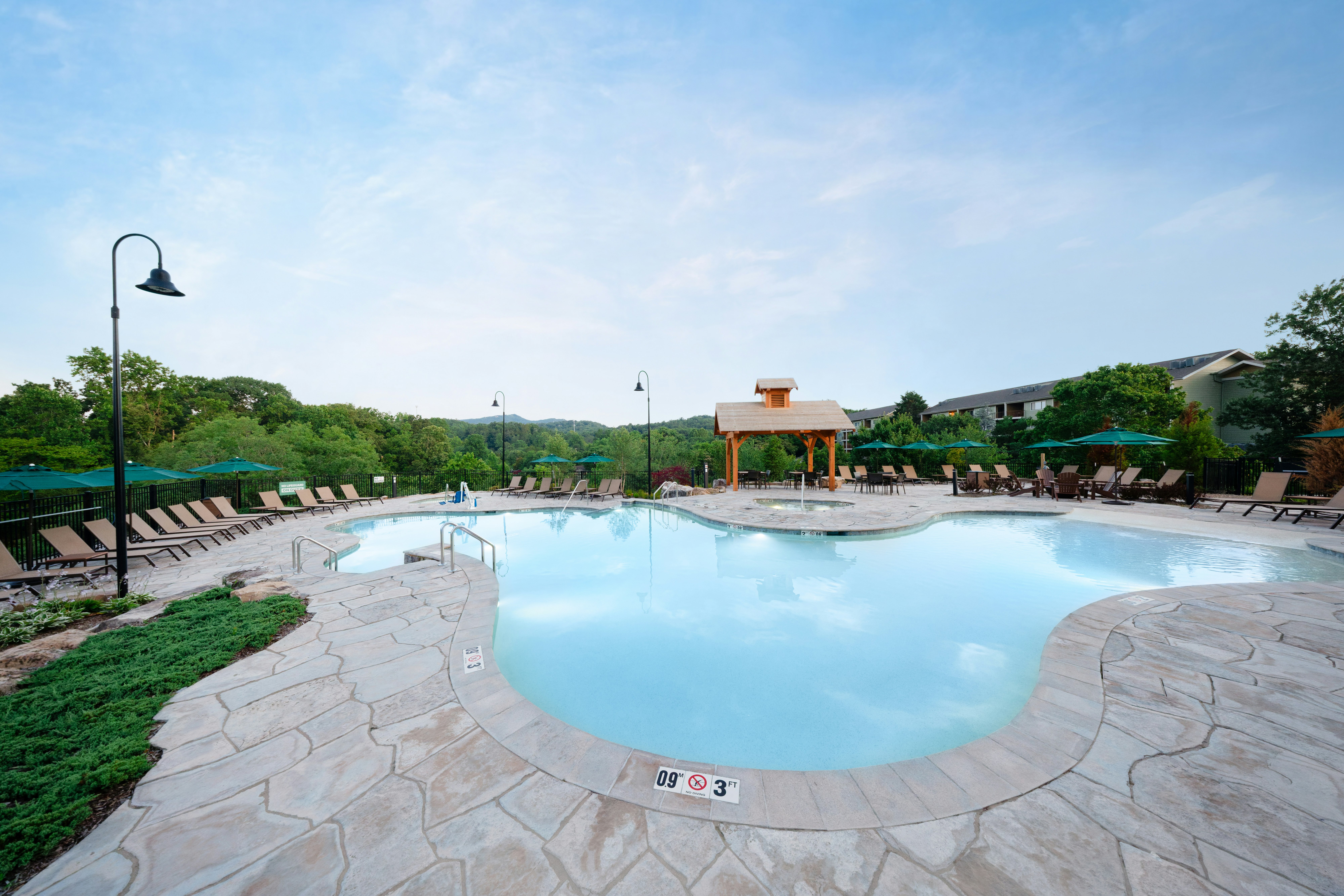 Hilton Vacation Club Mill Springs Lodge Pigeon Forge 24/27