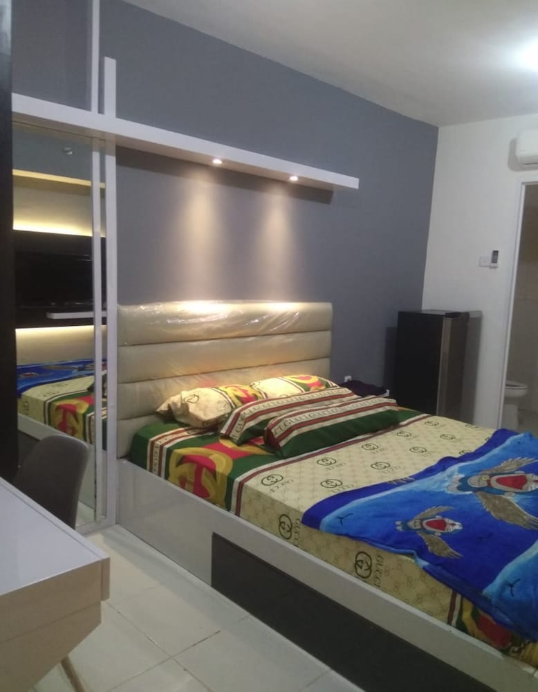 apartment gunawangsa merr by rava