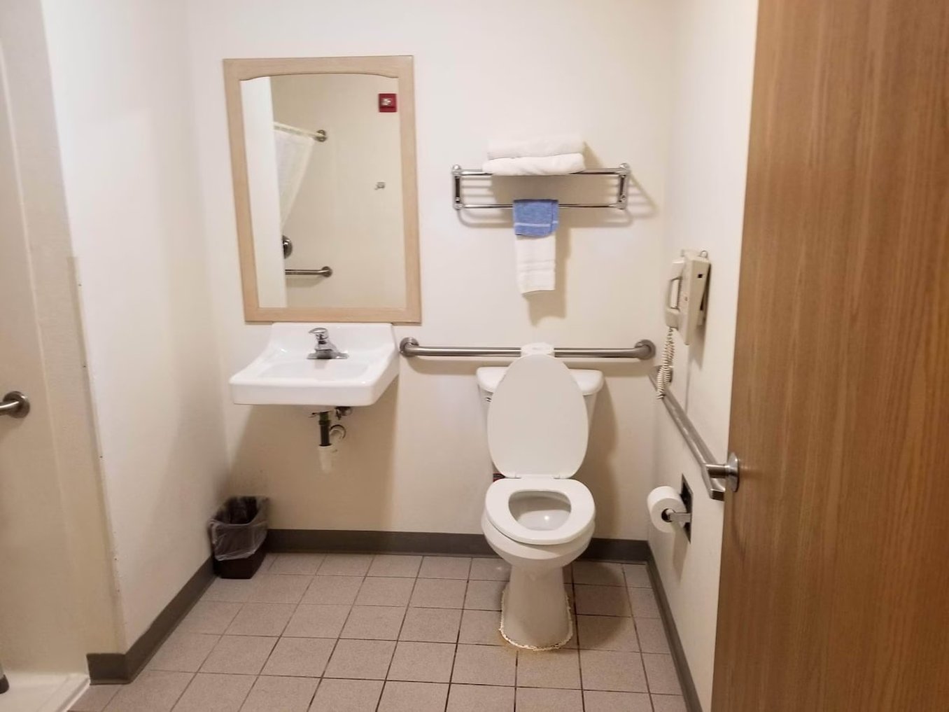 Bilmar Inn & Suites Dell Rapids Near Sioux Falls 49/50