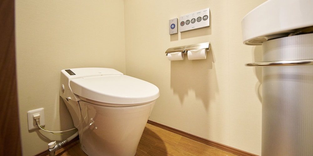غرفة يابانية قياسية بفراش فوتون، Hotel Meldia Osaka Higobashi 5/6