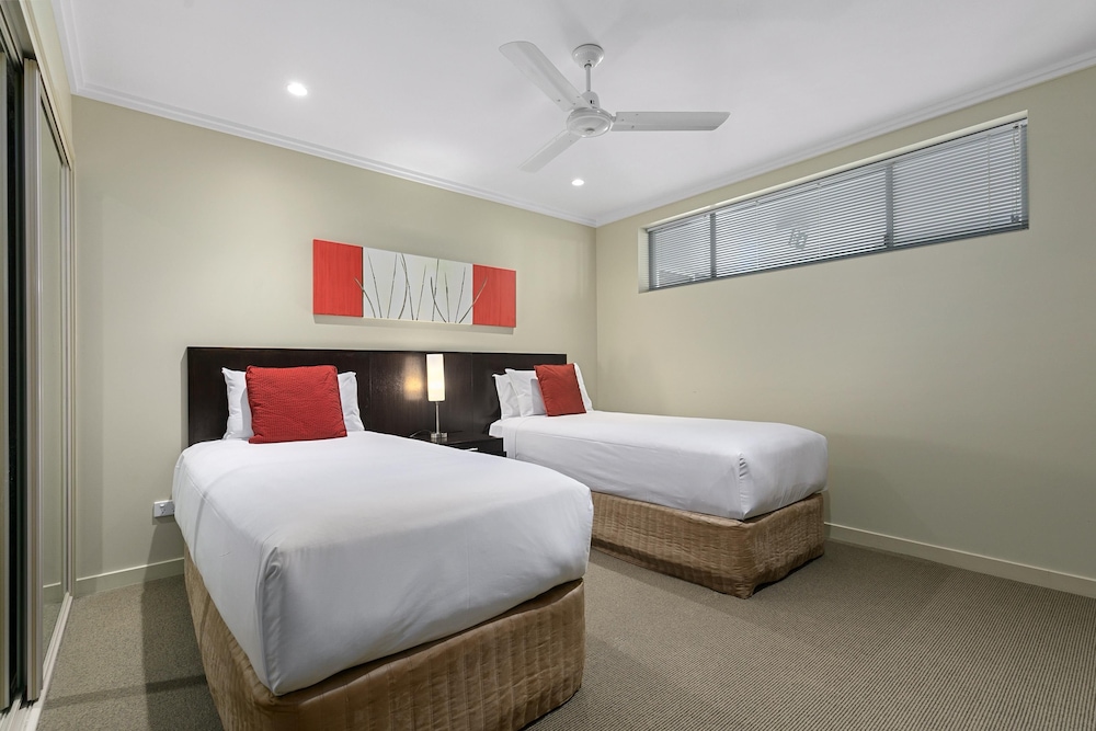 بنتهاوس بسرير كينج وسرير كوين وسريرين منفصلين بـ3 غرف نوم، Oaks Hervey Bay Resort and Spa 5/9