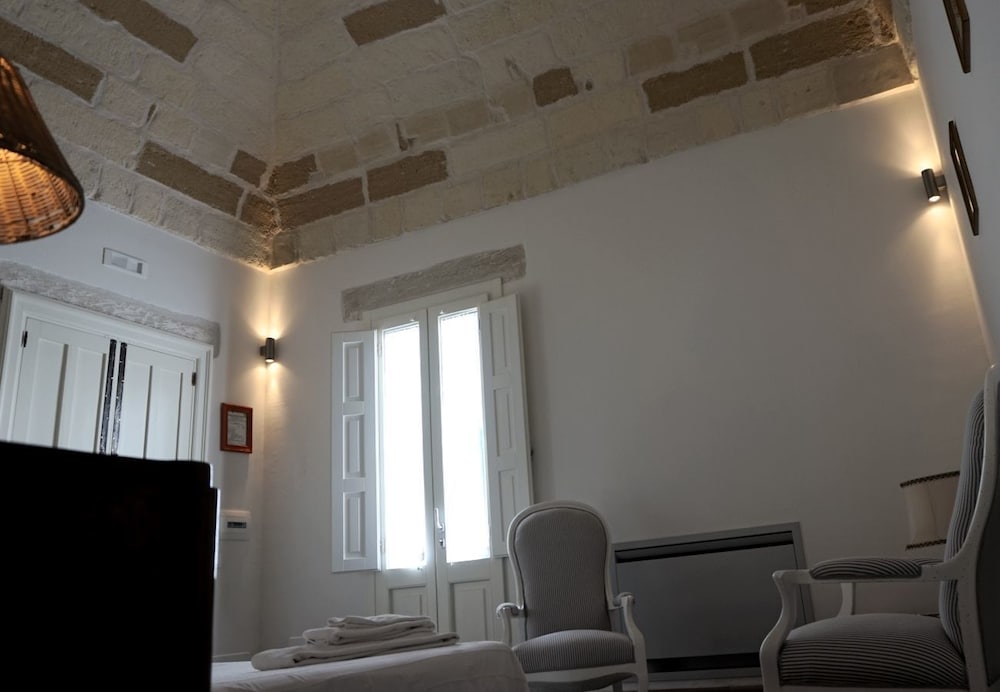 Palazzo Guglielmo Albergo Diffuso 55/79