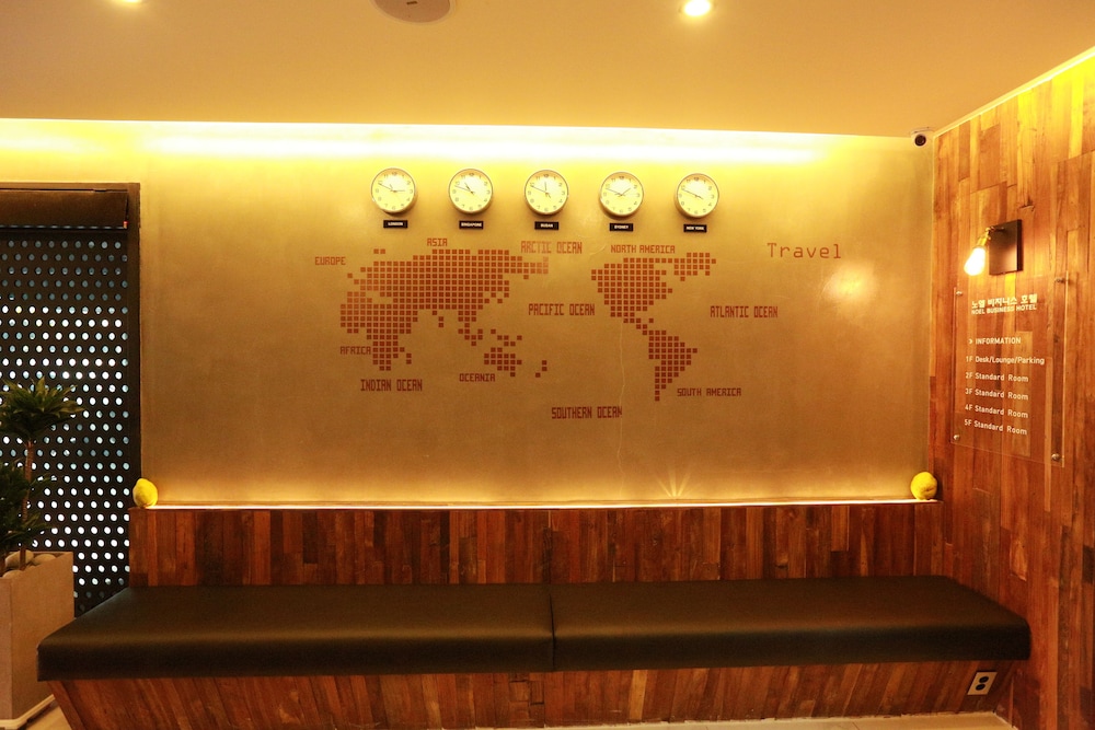 Noel Business Hotel 12/59