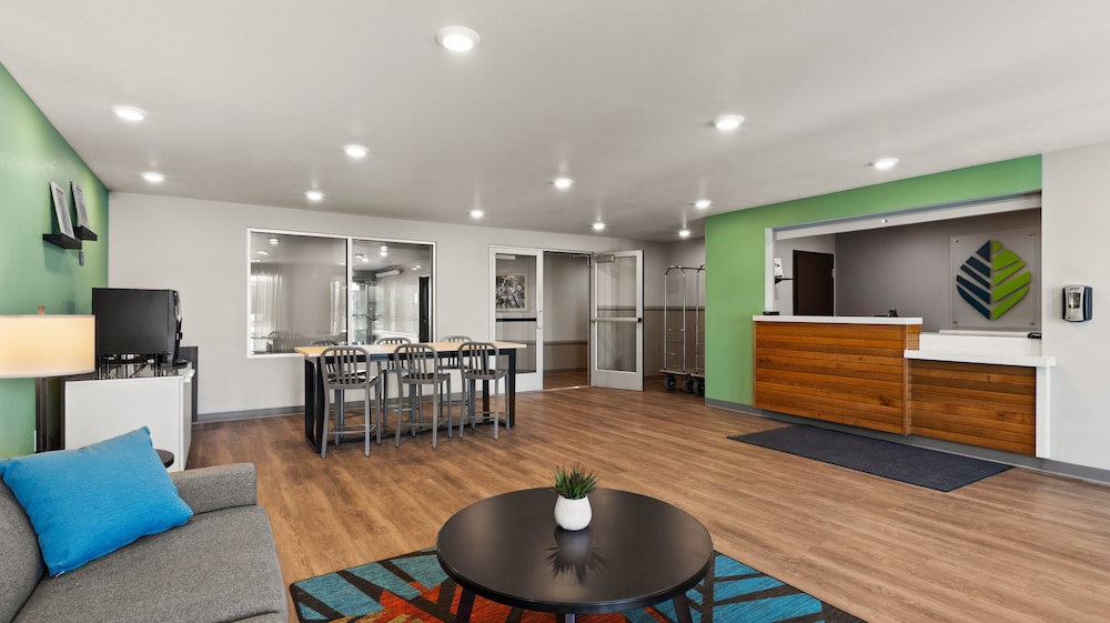 WoodSpring Suites Greeley 20/26