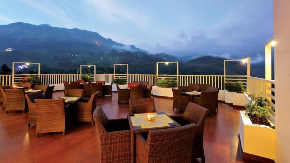 Gokulam Park Munnar 32/38