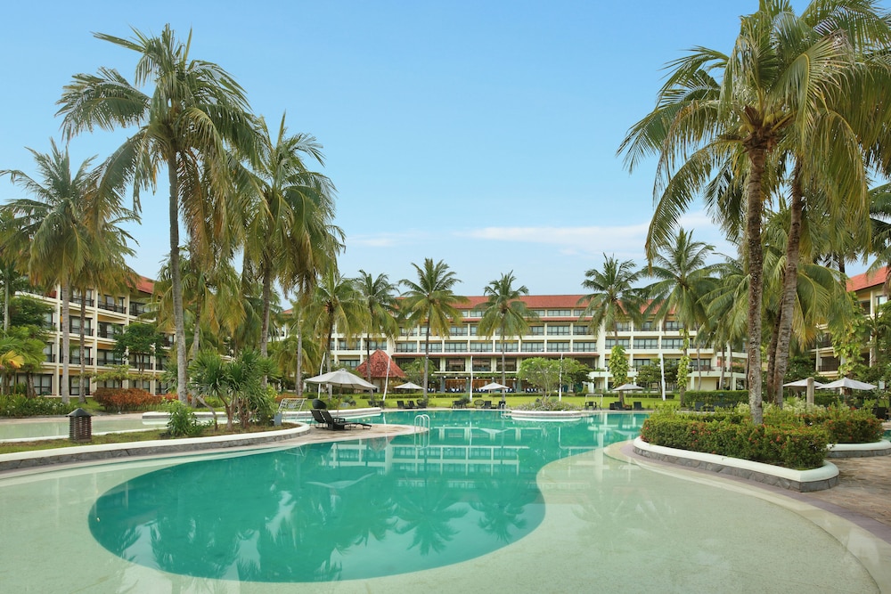 Mercure Manado Tateli Resort And Convention 50/50