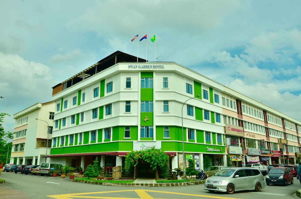 Swan Garden Hotel 2/63