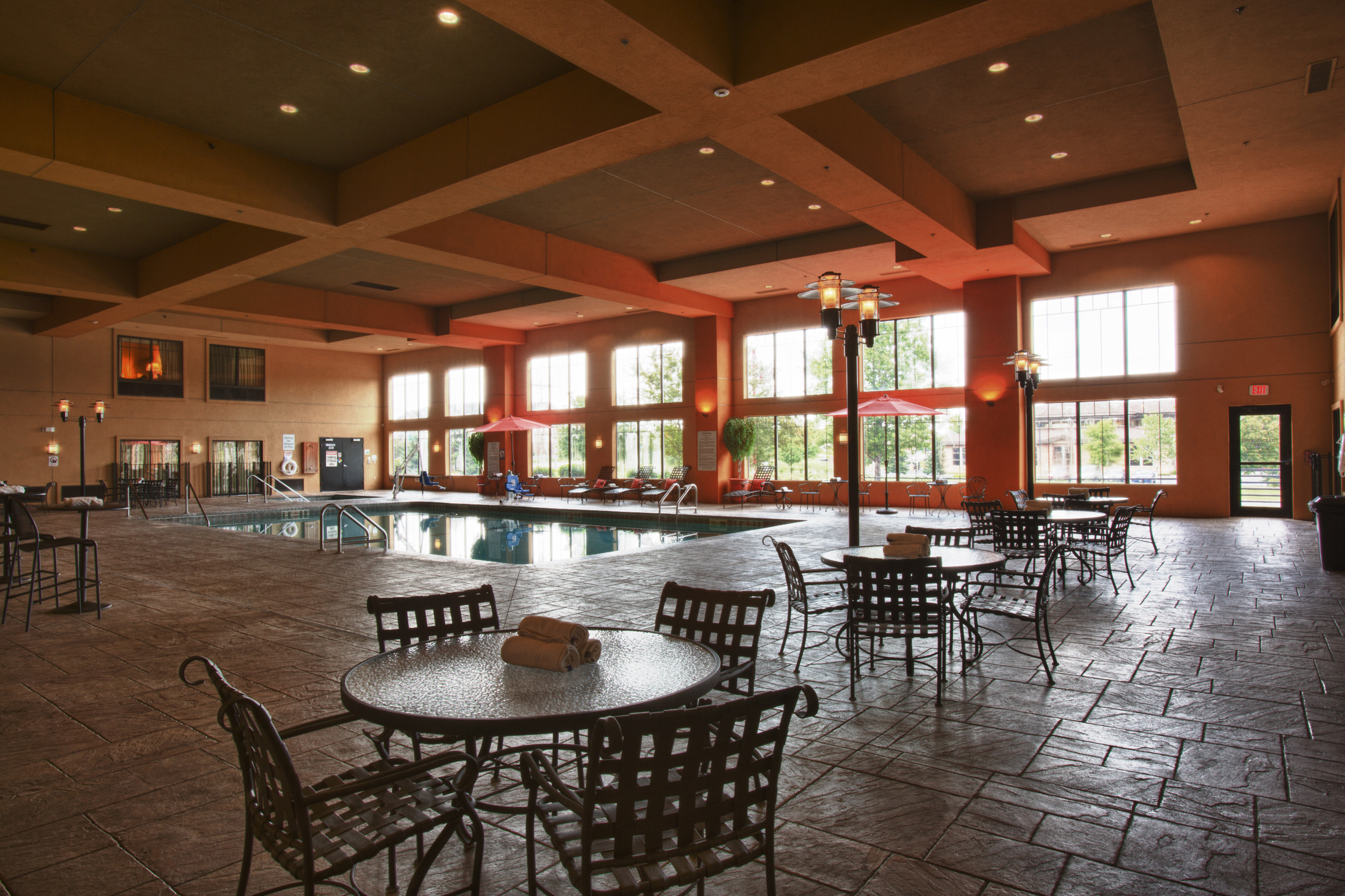Holiday Inn Hotel Suites St Paul Ne Lake Elmo 55/80