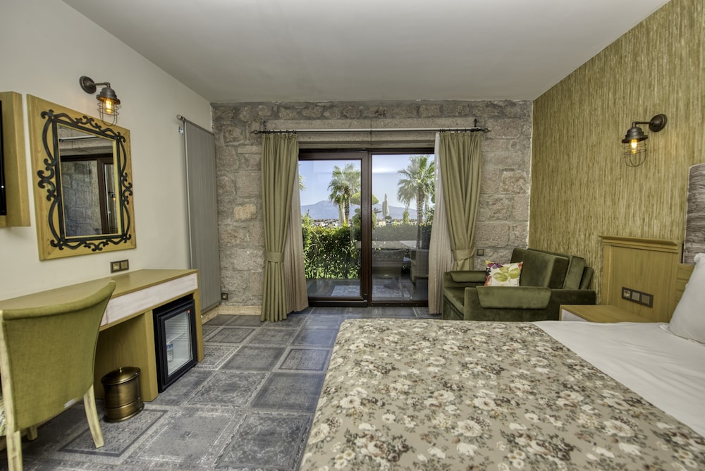 Assos Zeytinhan Hotel Adults Only 24/50